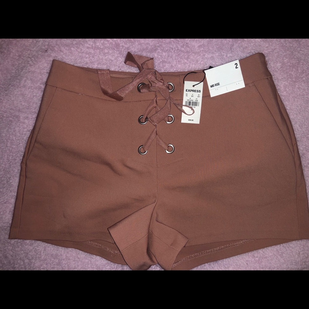 Express Shorts